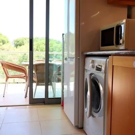 Apartment Happiness - Tennis Court & Pool &
