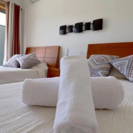 Happiness - Tennis Court & Pool & Apartment Albufeira