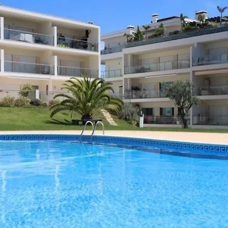 Happiness - Tennis Court & Pool & Apartment *